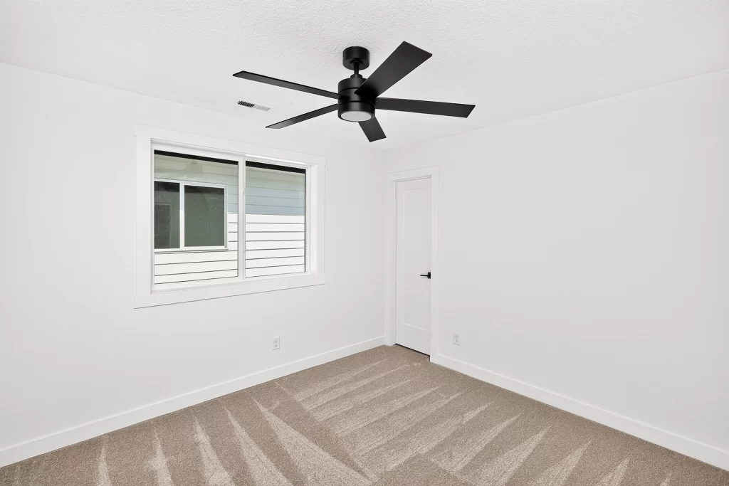 1110 NW Sproul_025
