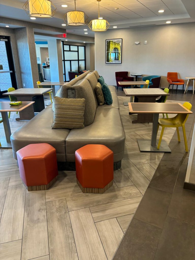 Home 2 Suites Des Moines (4)